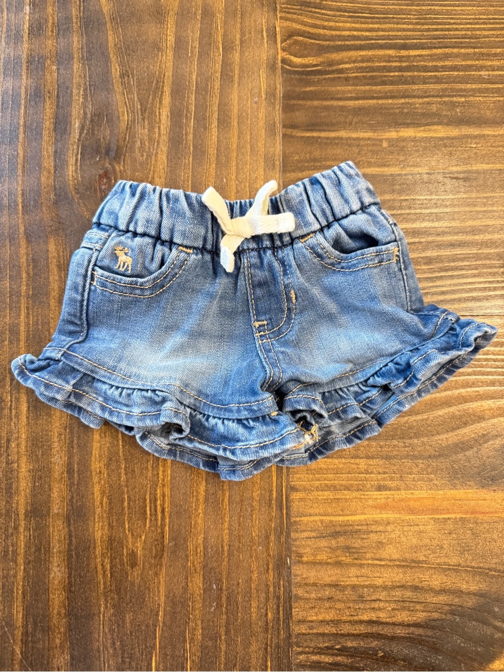 Abercrombie Baby Ruffle Denim Shorts NB
